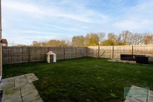 Photo 13- click for photo gallery